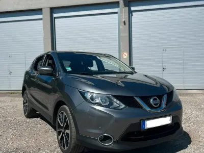 Gebraucht Nissan Qashqai N-Connecta 130 PS (95 kW) 2016 Grau SUV