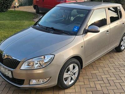 Gebraucht Skoda Fabia Elegance 105 PS (77 kW) 2014 Braun Kleinwagen