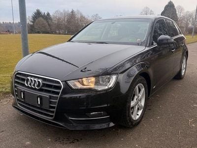 Gebraucht Audi A3 Ambition 110 PS (80 kW) 2014 Schwarz Limousine