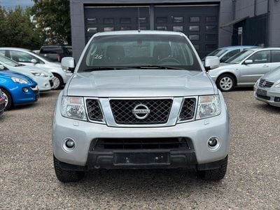 Gebraucht Nissan Navara SE 190 PS (139 kW) 2013 Silber Abholung