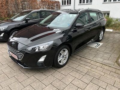 Second-hand Ford Focus 120 CP (88 kW) 2022 Negru Break