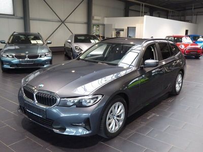 gebraucht BMW 318 d Touring Aut. 8-fach Navi PDC LED Klimaaut.