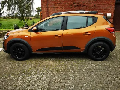 Gebraucht Dacia Sandero Stepway 101 PS (74 kW) 2022 Orange Kleinwagen