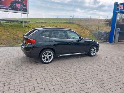Gebraucht BMW X1 xLine 184 PS (135 kW) 2015 Schwarz SUV
