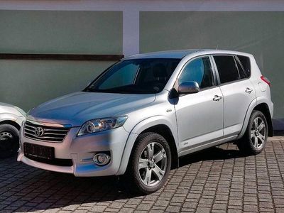 Second-hand Toyota RAV4 177 CP (130 kW) 2011 Argintiu SUV