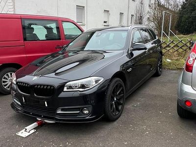 Schwarz Gebraucht 2014 BMW 530 Kombi | 16.700 €