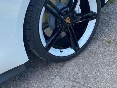 Porsche Taycan Turbo