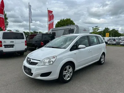 Gebraucht Opel Zafira Edition 116 PS (85 kW) 2009 Weiß Van / Kleinbus