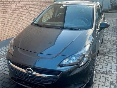 Grau Gebraucht 2017 Opel Corsa Kleinwagen | 4.990 €