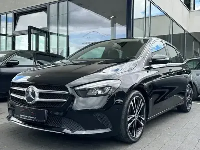 Gebraucht Mercedes B180 Progressive 136 PS (100 kW) 2019 Schwarz Kleinwagen