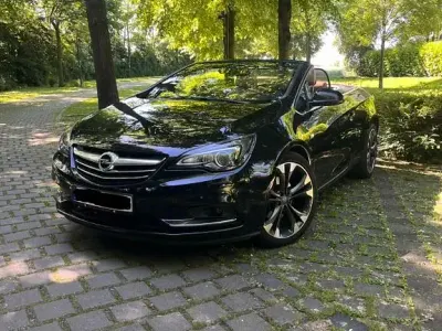 Gebraucht Opel Cascada Innovation 170 PS (125 kW) 2016 Schwarz Cabrio