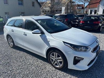 Second-hand Kia Ceed Sportswagon Vision 160 CP (117 kW) 2021 Alb Break