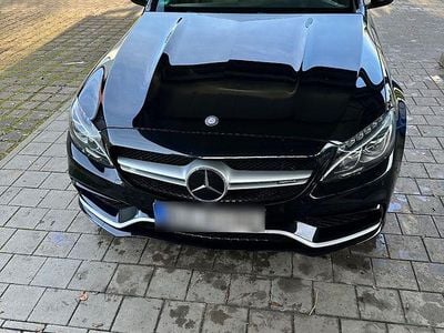 Używany Mercedes C63 AMG AMG 476 KM (350 kW) 2016 Czarny Kombi