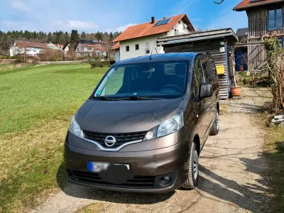 Usata Nissan Evalia 110 CV (80 kW) 2018 Marrone Monovolume