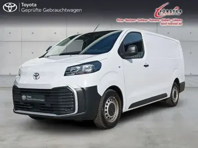 Gebraucht Toyota Proace 144 PS (105 kW) 2024 Icy white Van / Kleinbus