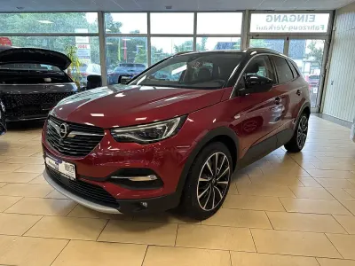 Gebraucht Opel Grandland X Ultimate 200 PS (147 kW) 2021 Rot SUV