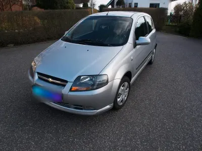 Usata Chevrolet Kalos SX 94 CV (69 kW) 2006 Argento Utilitaria