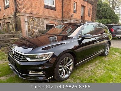 Usado VW Passat R 239 CV (175 kW) 2015 Negro Familiar