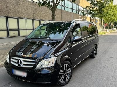Mercedes Viano