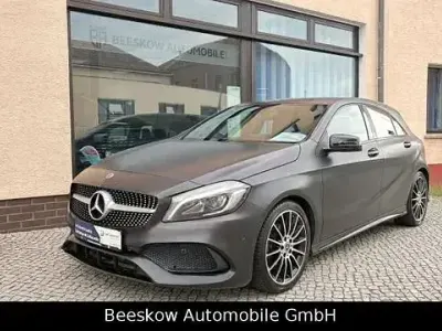Gebraucht Mercedes A200 156 PS (114 kW) 2018 Schwarz Limousine