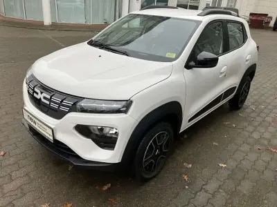 Gebraucht Dacia Spring Essentiel 19 kW (26 PS) 2023 Weiß Kleinwagen