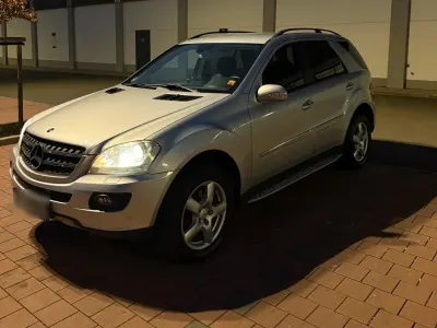 Gebraucht Mercedes ML280 190 PS (139 kW) 2007 Silber SUV