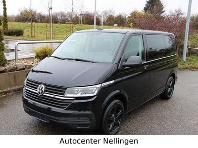 Gebraucht VW Multivan Trendline 150 PS (110 kW) 2020 Deep black perleffekt Van