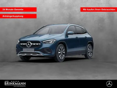 Gebraucht Mercedes GLA200 Style 163 PS (119 kW) 2020 Denimblau SUV