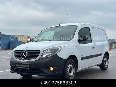 Mercedes Citan 111