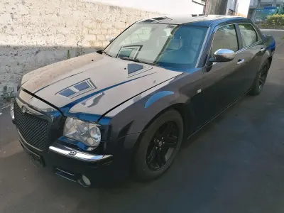 Gebraucht Chrysler 300C 250 PS (183 kW) 2005 Blau Limousine
