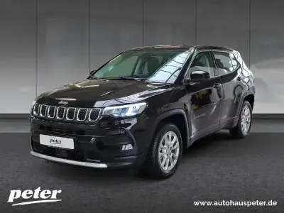 Gebraucht Jeep Compass Altitude 131 PS (96 kW) 2024 Schwarz SUV