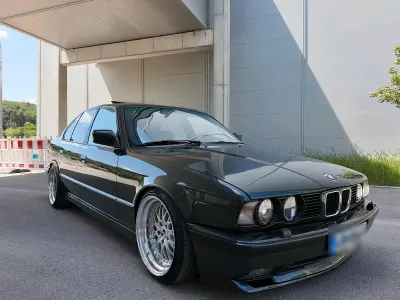Gebraucht BMW 535 245 PS (180 kW) 1988 Schwarz Limousine