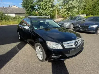 Gebraucht Mercedes C350 Avantgarde 272 PS (200 kW) 2007 Schwarz Limousine