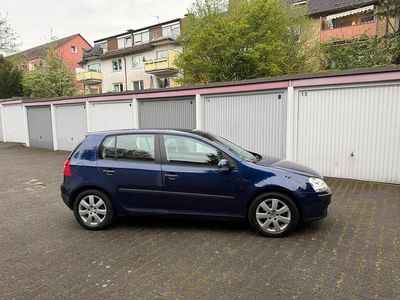 Usata VW Golf IV 102 CV (75 kW) 2005 Blu Berlina