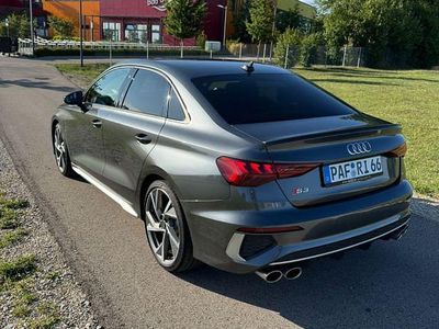 Grau Gebraucht 2021 Audi S3 Sport Limousine | 36.200 € (Teuer)