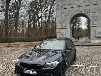 Gebraucht BMW 530 M Sport 258 PS (189 kW) 2012 Schwarz Kombi