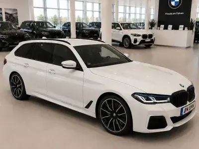 Gebraucht BMW 530 Sport Line 286 PS (210 kW) 2020 Weiß Limousine