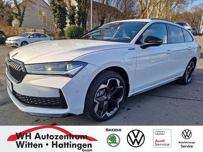 Nuova Skoda Superb SportLine 204 CV (150 kW) 2026 Bianco Station wagon