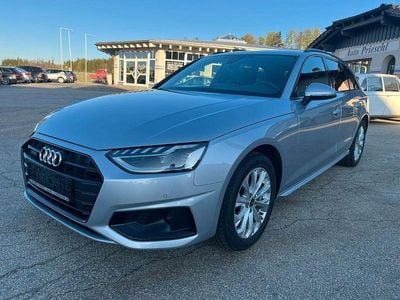 Second-hand Audi A4 Advanced 265 CP (194 kW) 2023 Argintiu Break