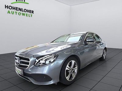 Grau Gebraucht 2020 Mercedes E200 Avantgarde Limousine | 25.980 € (Fairer Preis)