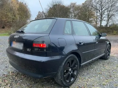 Gebraucht Audi A3 150 PS (110 kW) 2002 Blau Kleinwagen