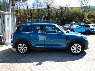 Second-hand Mini One Countryman Pepper 102 CP (75 kW) 2018 Albastru SUV