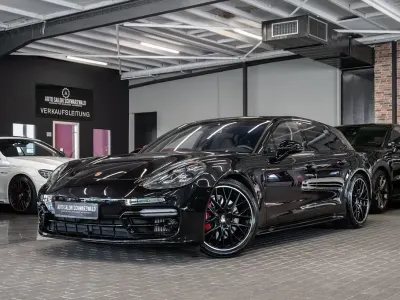 Usata Porsche Panamera GTS Sport Turismo 460 CV (338 kW) 2020 Nero Berlina