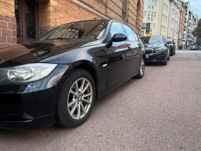 Gebraucht BMW 318 129 PS (94 kW) 2007 Schwarz Limousine
