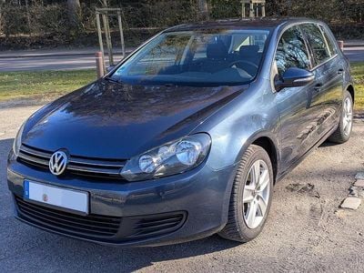 Gebraucht VW Golf VI Comfortline 122 PS (89 kW) 2009 Blau Kleinwagen