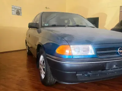 Gebraucht Opel Astra 60 PS (44 kW) 1992 Kombi