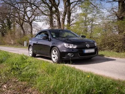 Używany VW Eos 160 KM (117 kW) 2011 Czarny Kabriolet