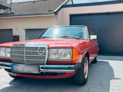 Gebraucht Mercedes 200 109 PS (80 kW) 1982 Limousine