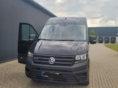 Używany VW Crafter 177 KM (130 kW) 2023 Czarny Van