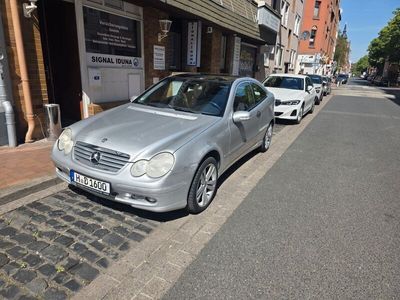 Mercedes C180